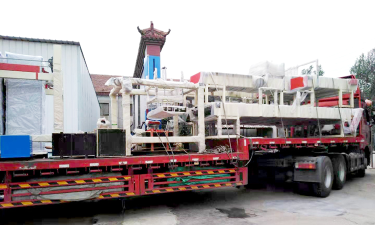 碼垛機、纏繞機發(fā)貨